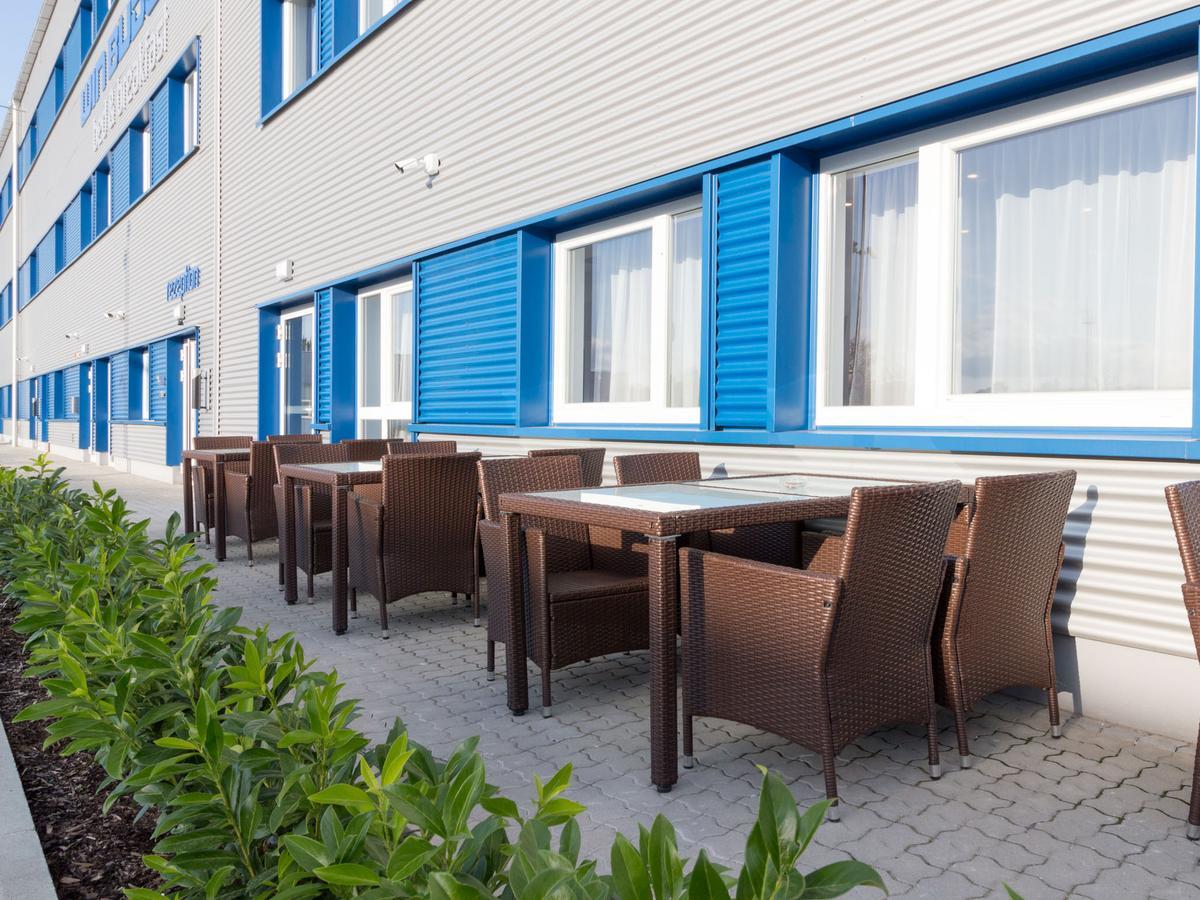 Winbudget "Bed&Breakfast" วีเนอร์นอยชตัดท์ ภายนอก รูปภาพ